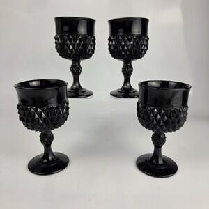 Tiara Exclusive Cameo Black Diamond Point Water Wine Goblets Set of 4 NOS